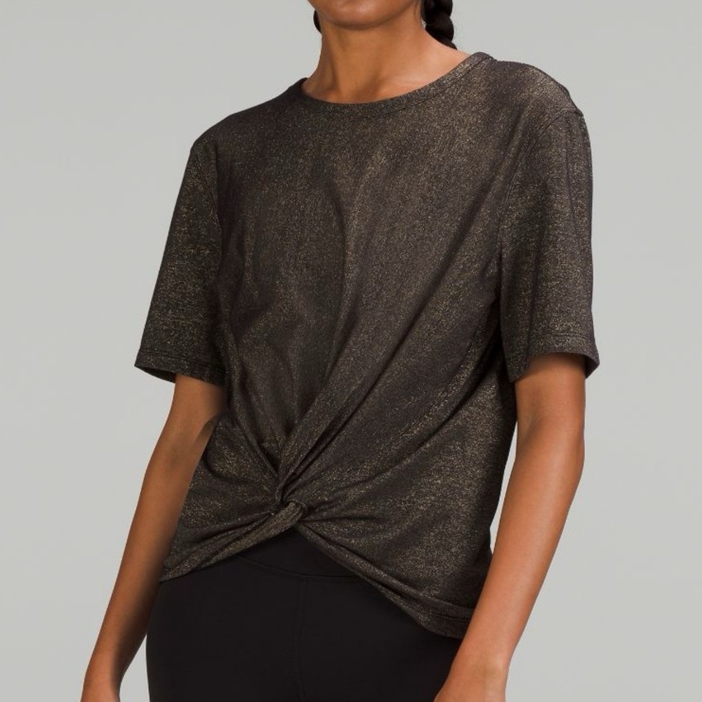 Lululemon Crescent T-Shirt *Spark In Black Size 4